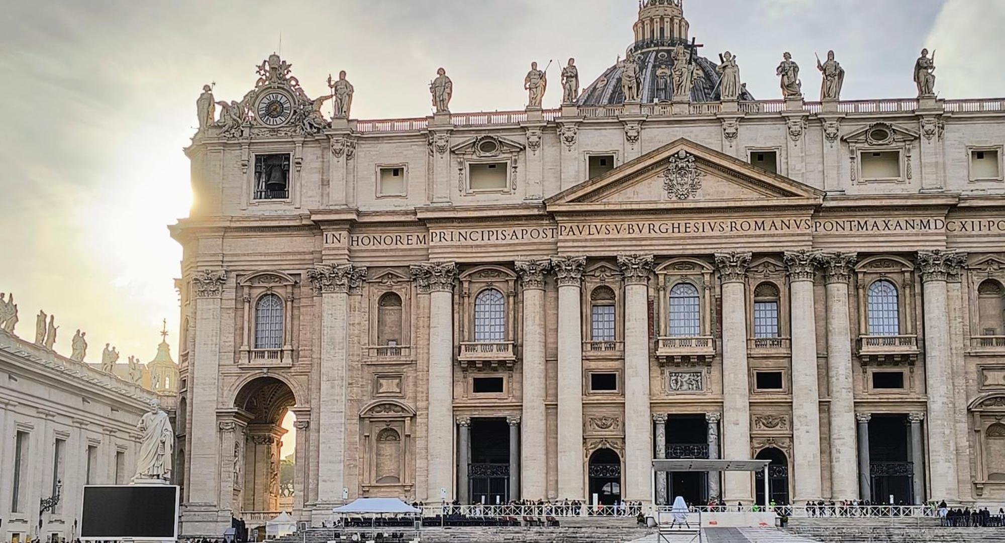The * Roma